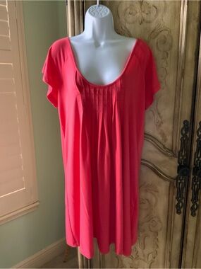 Pacific Beach Women's Coral Short Sleeve Scoop Neck Tunic Coverup Size Medium